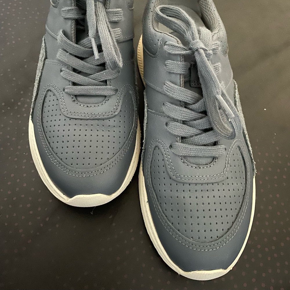 Tread by Wverlane Sneakers